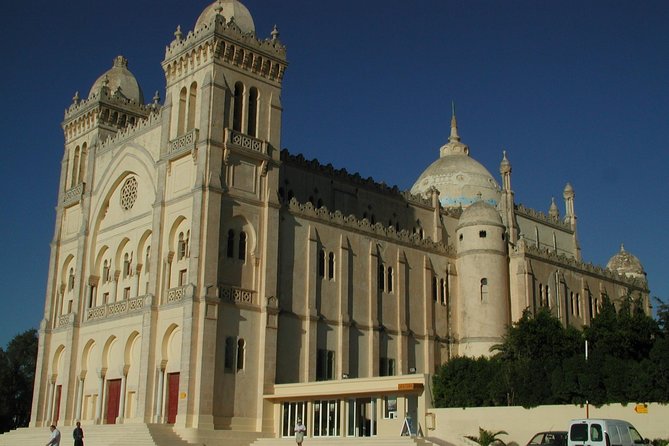 1/2 day carthage & sidi bou said - Sidi Bou Said, white walls, blue doors, and a slower finish