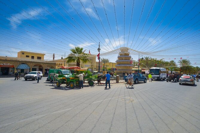2-Day Tunisian Sahara Tour with Food & Stay from Hammamet - Lunch in Gafsa and the short Kairouan finish