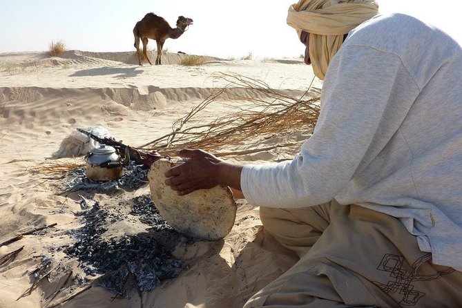 Camel ride and 1 night in the desert - Who will enjoy this Tozeur desert trip most?