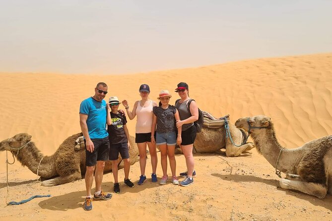 Day Trip in Ksar Ghilane with Lunch and Pickup - Lunch, comfort, and the long road back
