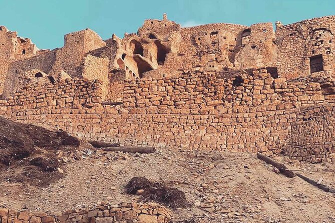 Discovery tour of Southern Tunisia - Day one: desert scenery and the road toward Tataouine