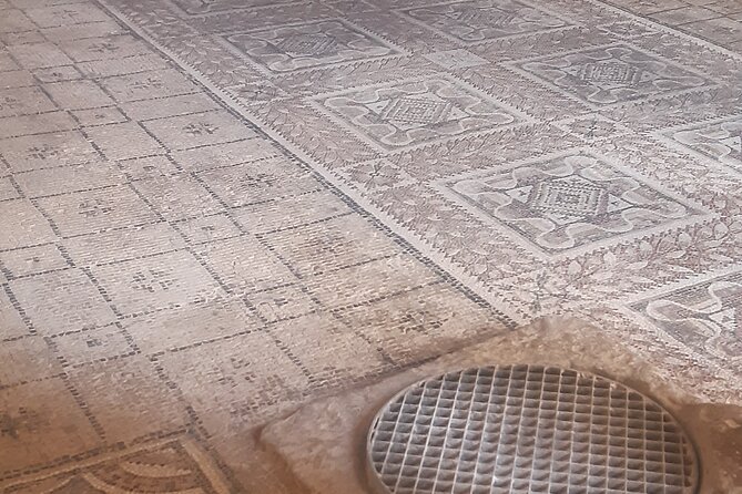 Dougga and Bulla Regia Guided Tour From Tunis - The food stop is practical, not a highlight