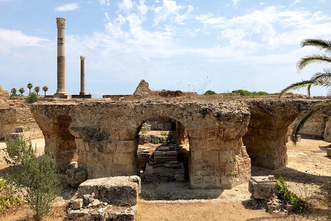Explore Tunisia in Depth:The Private Grand Tour in 8 Days - Day four: Tozeur’s mountain oases and film country