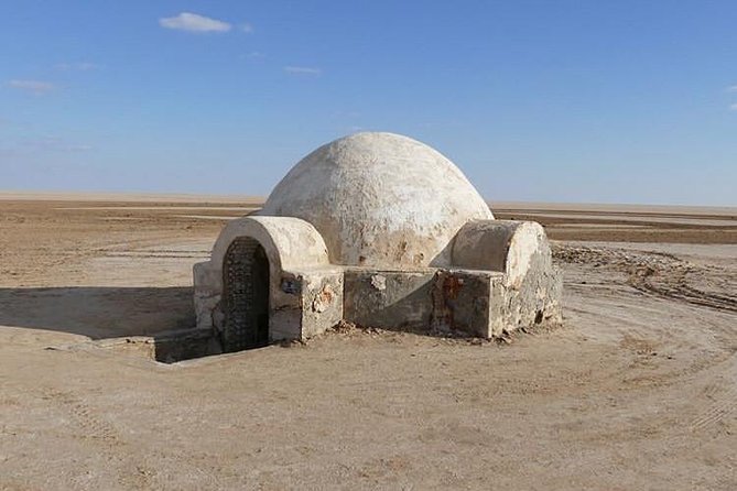 Full day Star Wars Tour - Chott El Jerid: a 15-minute stop at Tunisia’s great salt lake