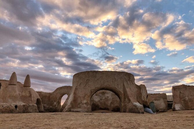 Half-day Ong Jemel & Mos Espa from Tozeur - Other desert stops need confirmation