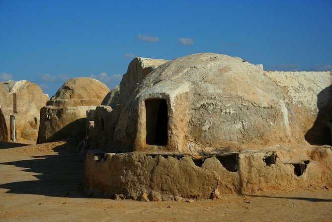 PRIVATE 2 day SAFARI (Ksar Ghilane and Atlas Mountains) from Jerba - From Jerba into the Sahara