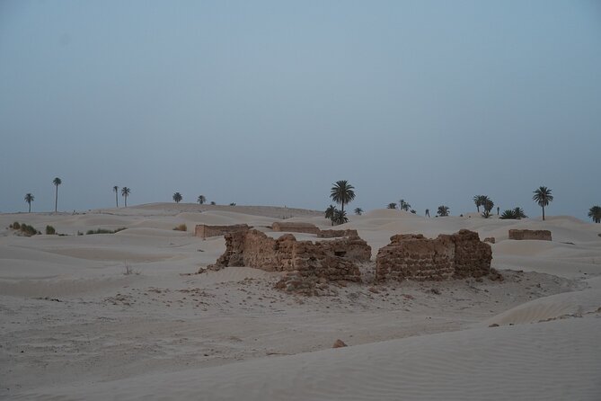 Private 3 Day Tour in Southern Tunisia or More - Tozeur’s oasis, old streets, and Chak Wak Park