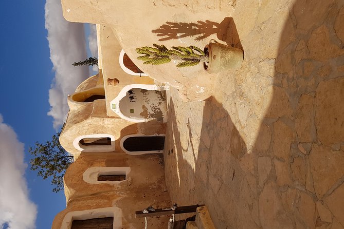 Tatouine - Cheneni - Ksar Ghuilaine - Matmata: 2 days visit - Six hours at Ksar Ghilane