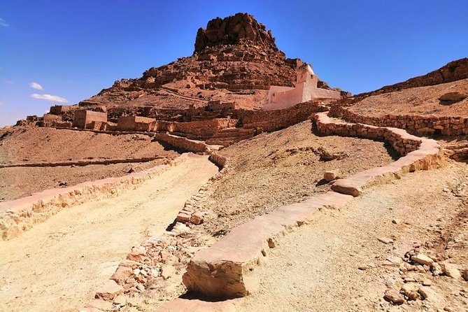 The Wonders of Tunisia: 8 days / 7 nights - Four kinds of lodging, from caravansérail to tent